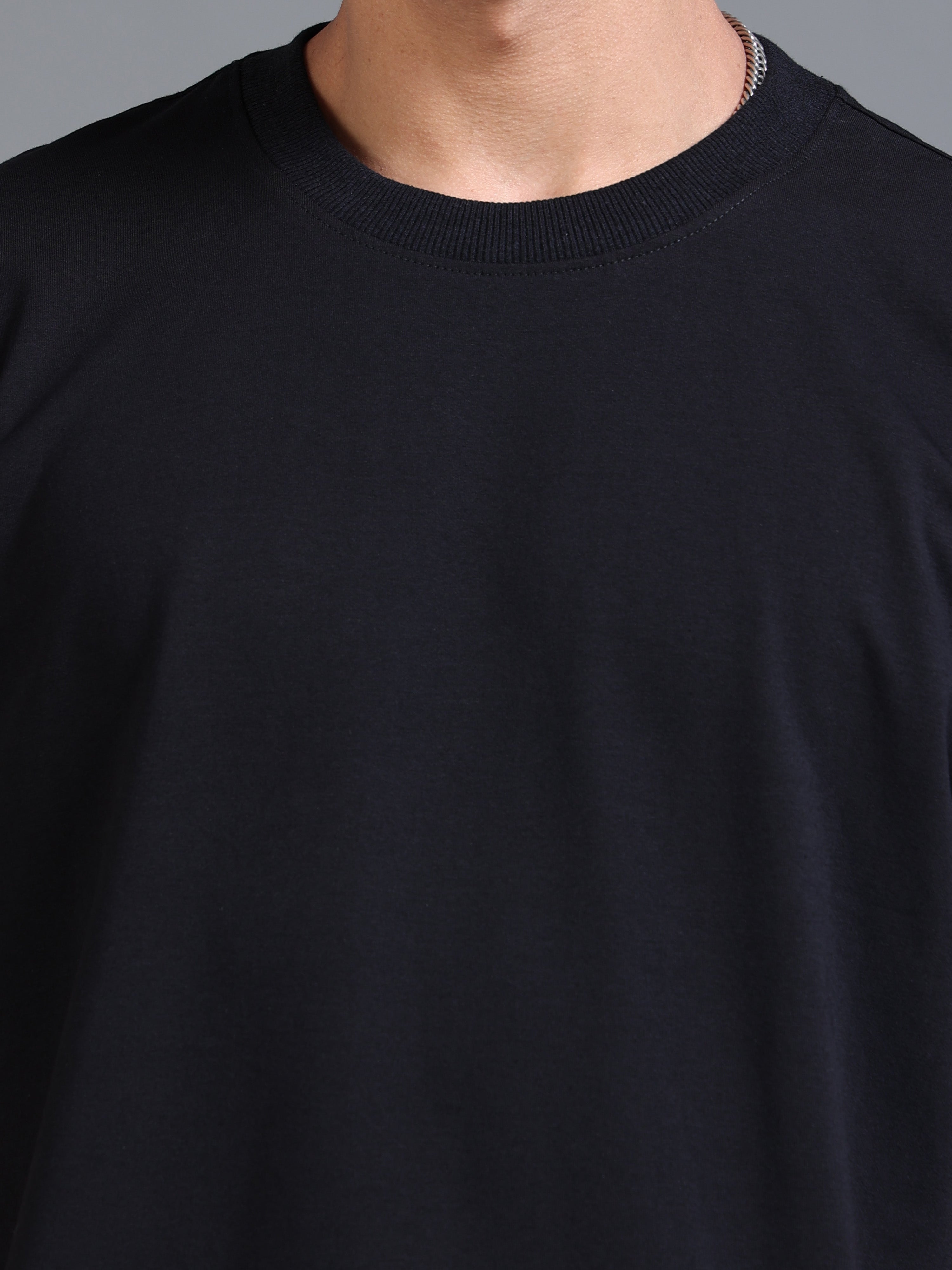 Essential Oversized Tee – Black (Cotton-Lycra Blend)