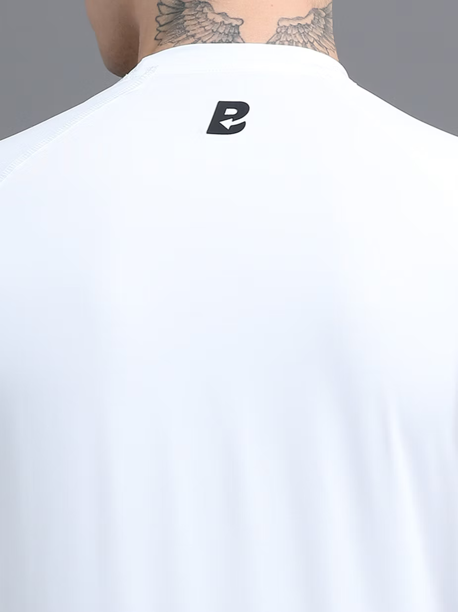 STRIDE T-SHIRT ( WHITE )